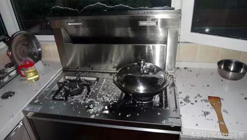 集成灶爆炸疑云 偶然事件還是安全隱患？揭秘廚柜下的真相